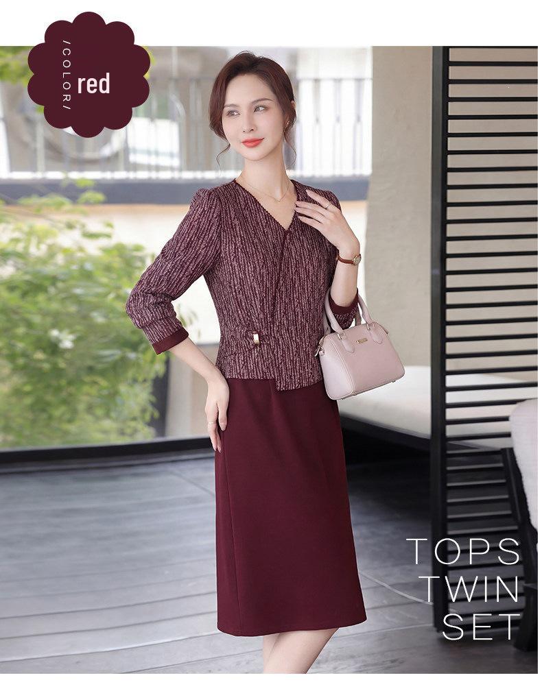 Elegant Slimming Two-Piece Dress for Middle-Aged and Elderly Women - Perfect for Spring, Autumn, and Mother's Day