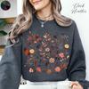 Vintage Forest Wildflowers Print Sweatshirt For Women Botanical Wild Flower Jumper Crewneck Unisex Fleece Sweatshirt Streetwear