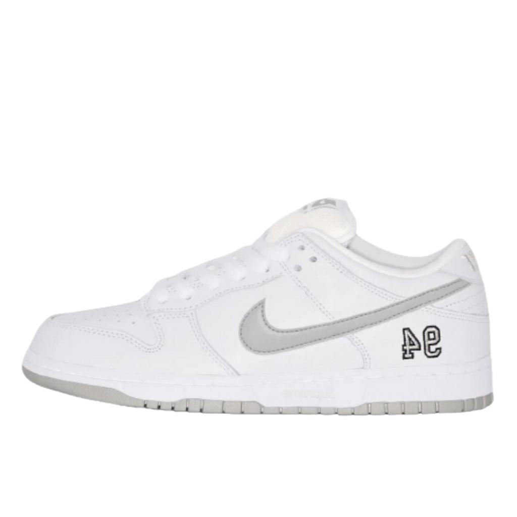 Nike SB Dunk Low Supreme 94 Weiß Metallic Silber