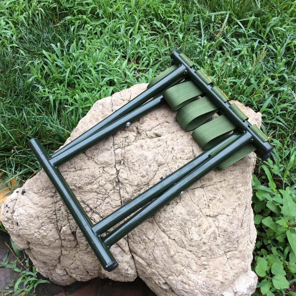 Outdoor Oval Tube Folding Stool: Portable Stool for Fishing & Travel