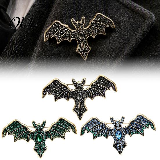 Gothic Bat Brooch Pin Halloween Rhinestone Brooch, Retro Shaped Lapel Dark Aesthetic Clothing Decor Pin, Jewelry Accessory for Bags Scarves