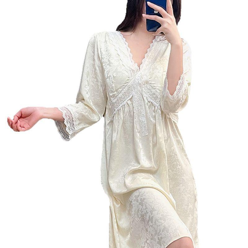 [Strict Selection] French Court Style Long-sleeved Nightdress with Chest Pad Elegant and Sweet Pajamas Satin Thin Loungewear Women's