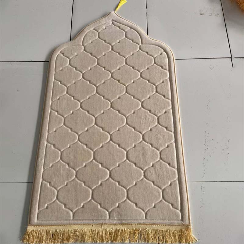 

Islamic Prayer Rug with Embossed Pattern, Velvet Flannel Mat for Home, Wholesale & Dropship Available, Religious Floor Covering 65 110Cm (flannel) бежевый