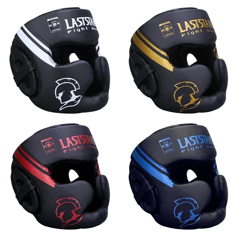 Ademende PU Lederen Bokshoofdbeschermer 8-10 Luchtgaten voor Volwassenen - Beschermende Uitrusting voor Kickboksen Thai Free Fight MMA Training