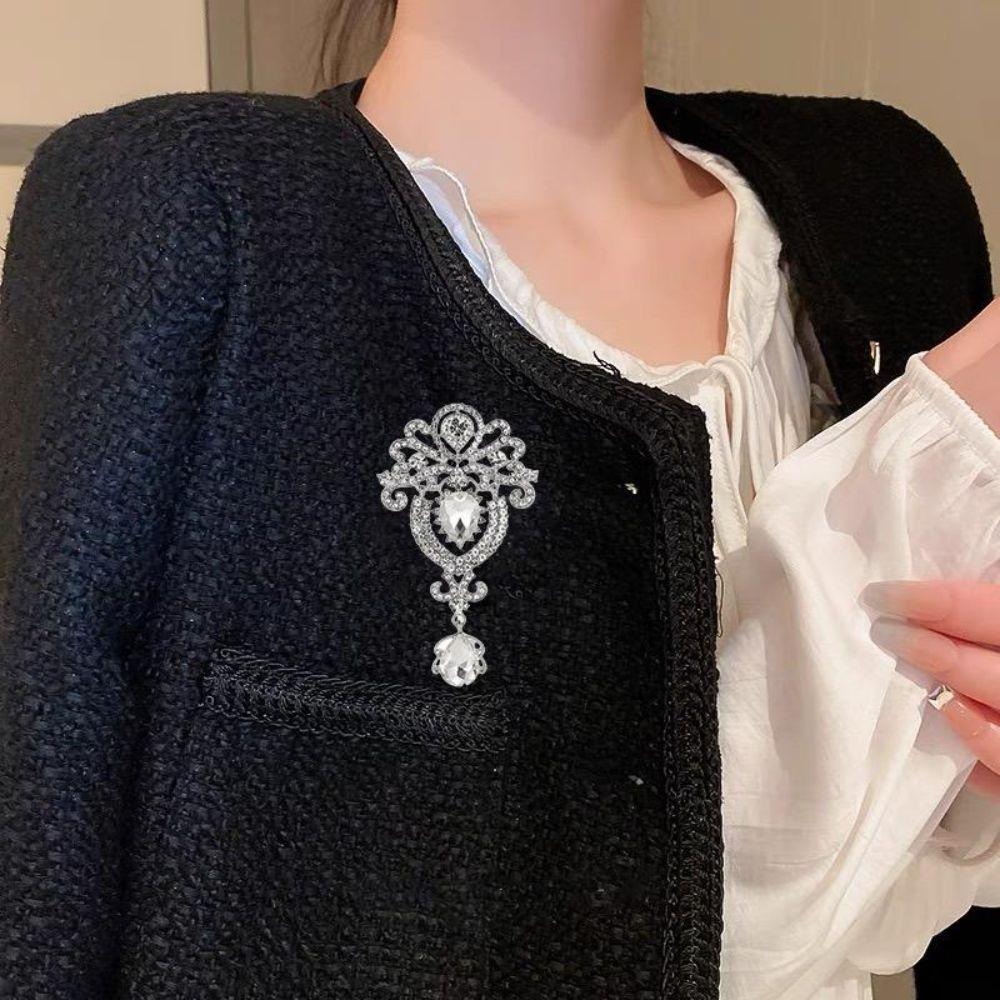 Teardrop Shape Crystal Brooch Luxury Crystal Brooch Pins  Dress Suit Accessories