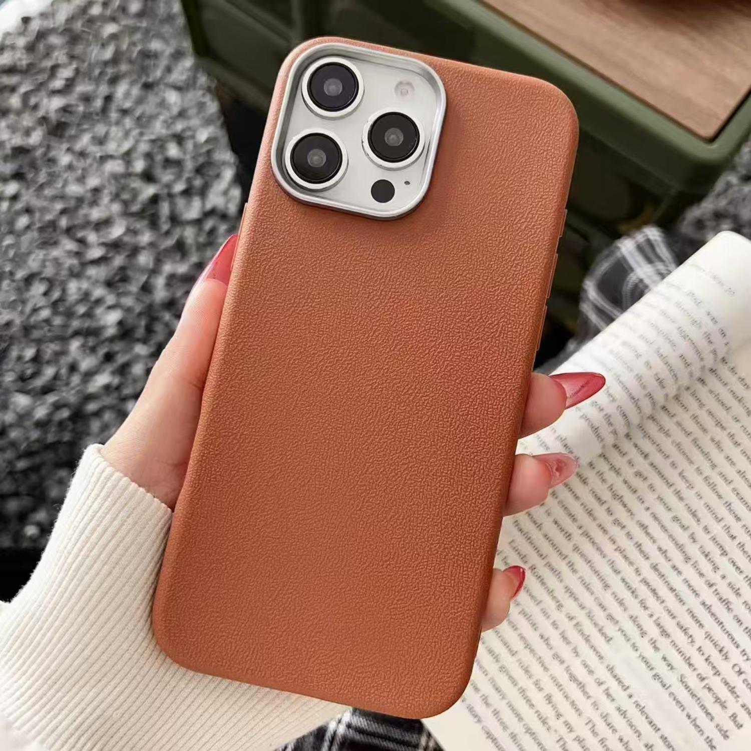 

Чехол для телефона из простой кожи TPU для OPPO Realme C67 C65 C63 C61 C55 C53 C51 C35 C33 C30s с защитой от падений и линз, мягкий realme C61 коричневый