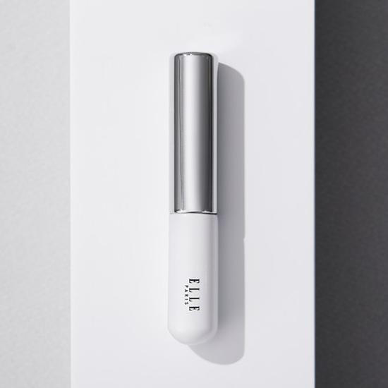 ELLE PARIS Silicone Lip Brush, Precision Lip Makeup Applicator, Aluminum & Wooden Handle (1pc)