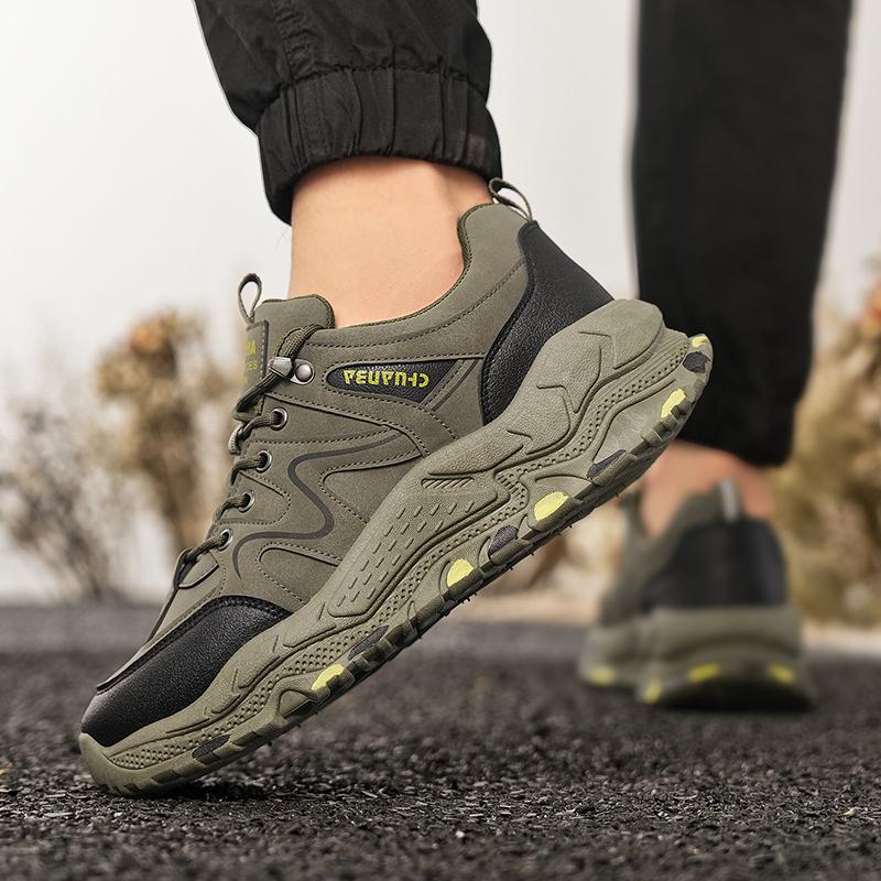 New Men's Fashion Casual Low Top Sports Shoes Students Thick Sole Comfortable Sneakers Boys Male Classic Breathable Basketball Shoes