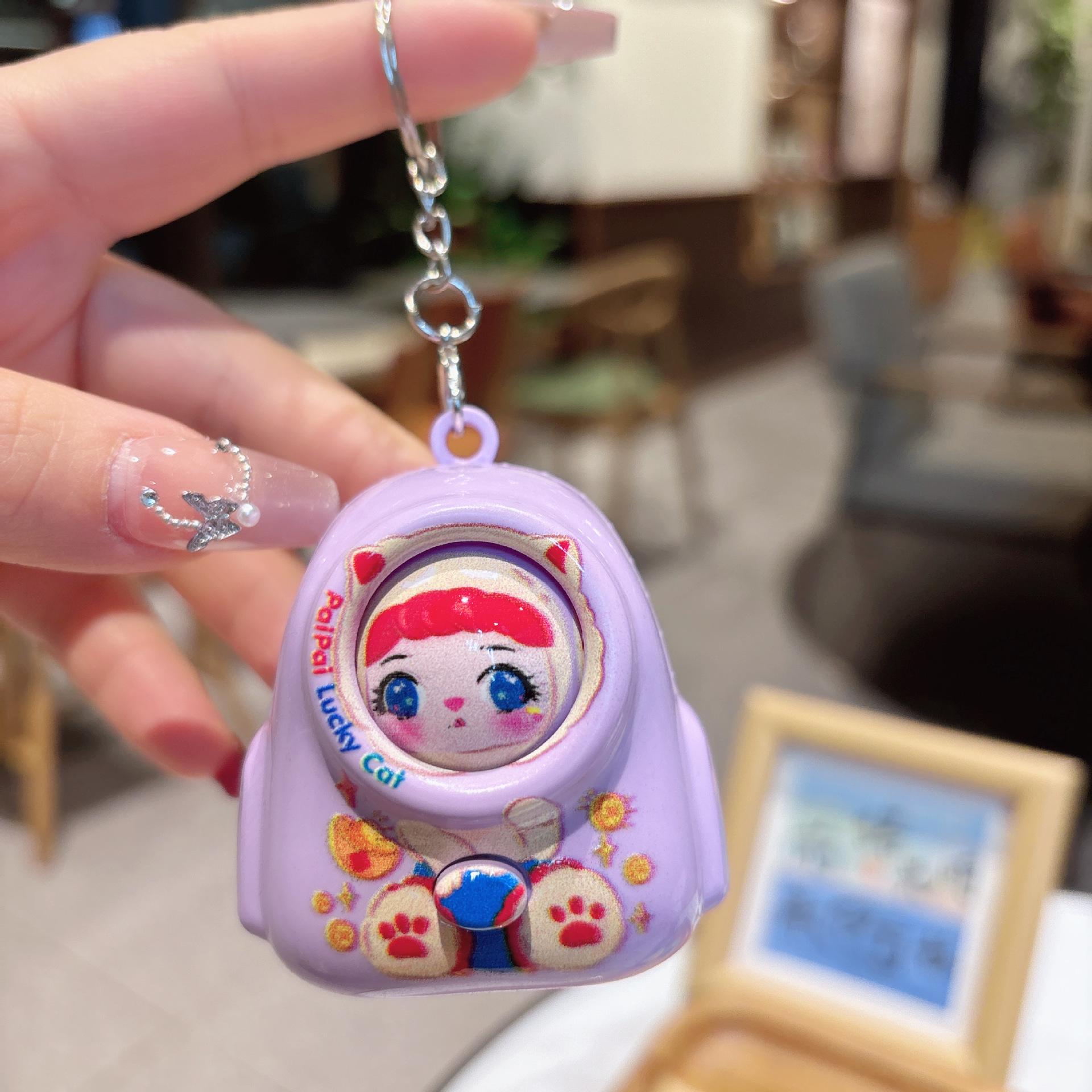 Мультяшный брелок с выражением лица: Кукла-хамелеон с подвеской для детей - Снятие стресса и забавная подвеска для рюкзака