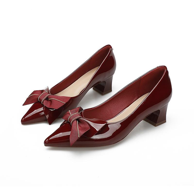 2025 spring new patent leather medium heel single shoes bow red wedding shoes shallow mouth pointed thick heel high heels temperament