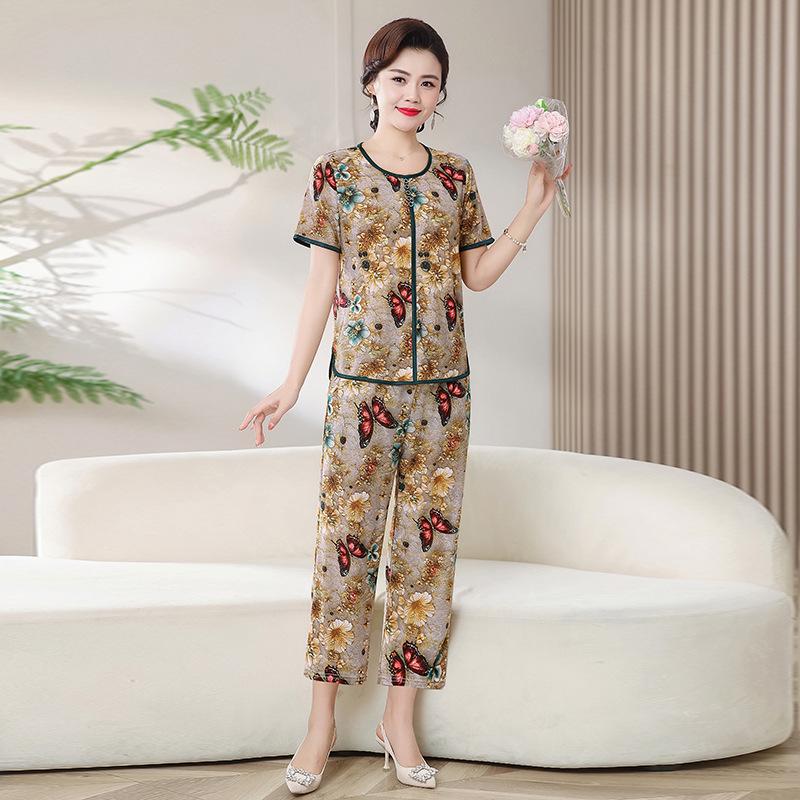 

Mom s Summer Chic Short-Sleeve Top & Pants Set - Elegant Casual Two-Piece for Middle-aged and Elderly Women 4XL (recommended for 65-73 kg) зелений