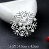 uisite Imitation Pearl Rhinestone Flower Brooches For Women Elegant Circle Wreath Leaf Lapel Pins Wedding Decoration Zircon