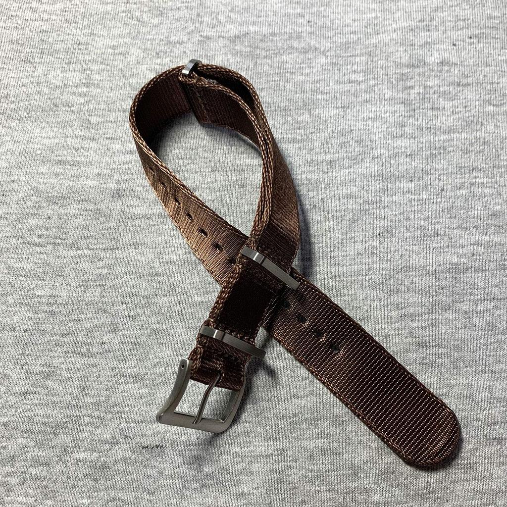 Watch Premium G10 NATO Type Silk Touch Nylon 20mm Width DELUXE NYLON NATO TYPE WATCH STRAP Brown 20mm [Naval Co.] Strap, Brown,