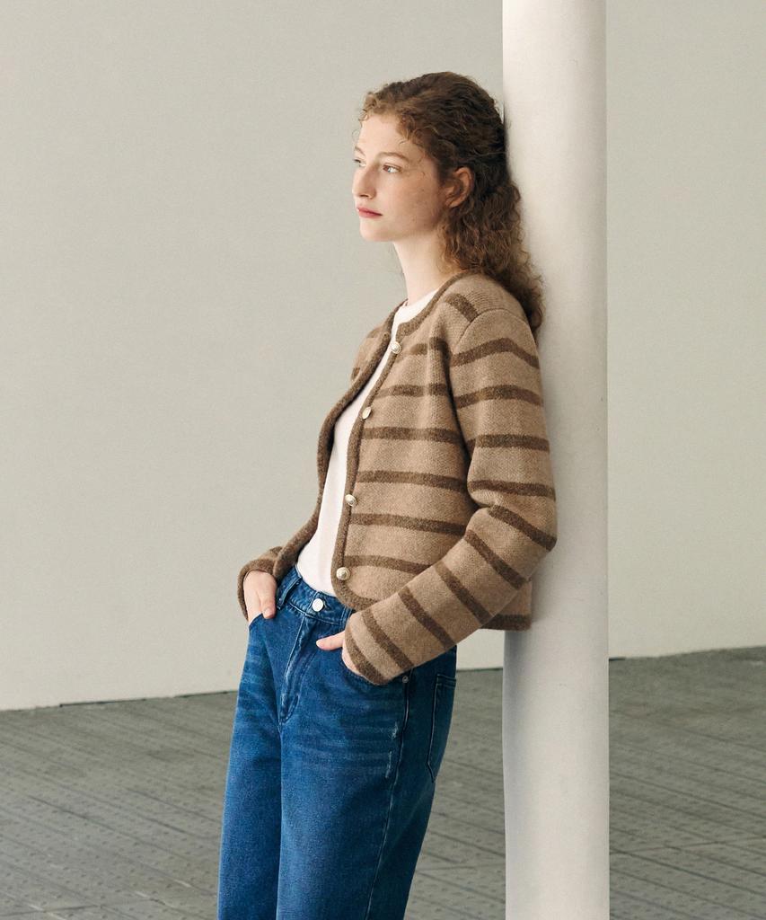 Deuloupisumeon Striped Fluffy Wool Knit Jacket [Black]