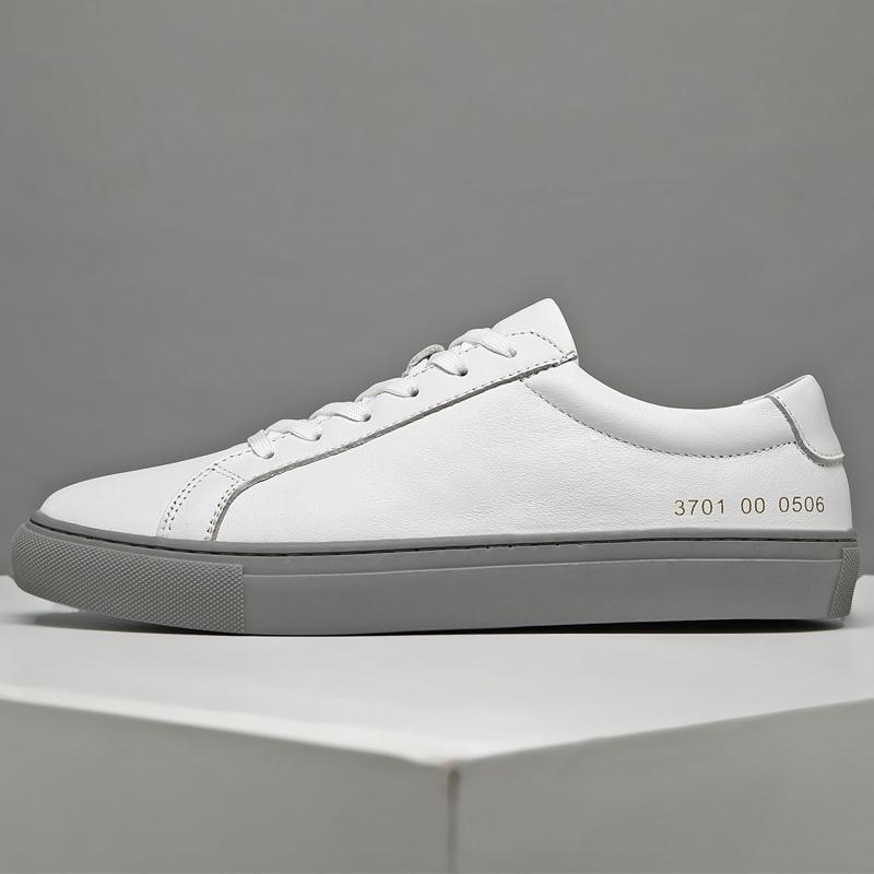 

Fashion Genuine Leather Men Shoes Fashion Breathable Sneakers shoes Light Comfortable Men Casual shoes New Designer white shoes Loafers 45 серый