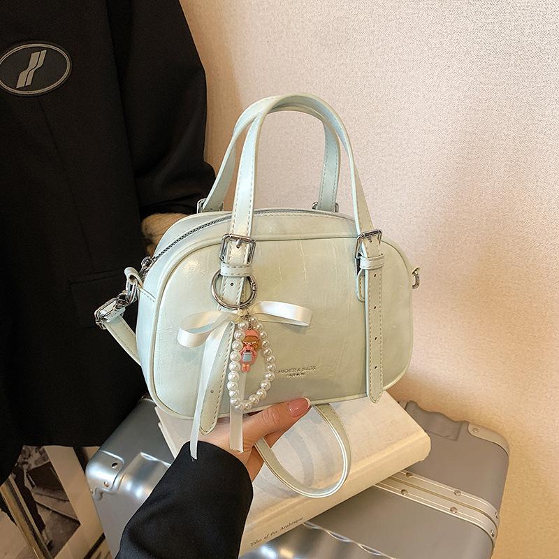 Premium sense small bag women's 2025 new spring and summer versatile oblique span bag handbag pillow bag small square bag