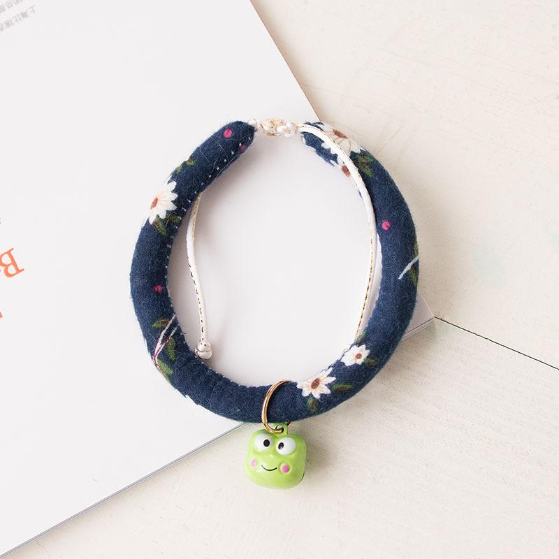 Japanese Japanese Zephyr Pet Collar Cute Little Strawberry Bells Cute Adjustable Accessories Cat and Dog Supplies