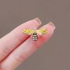 Cute and Unique Bee Brooch, High-end Feminine Charm, Oil-dripping Insect Corsage Pin, Anti-exposure Collar Pin