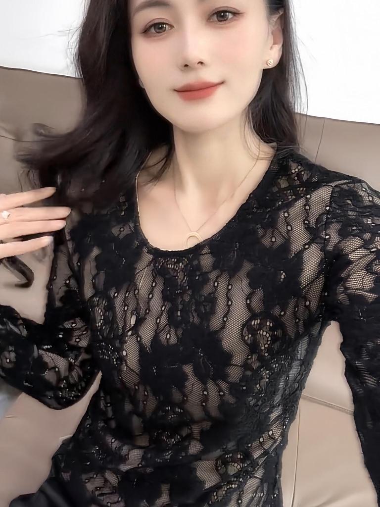 2025 Chic Black Versatile High-End Lace Fleece Long-Sleeved Top