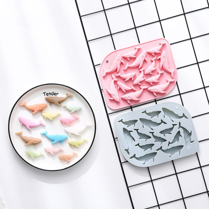 13-Cavity Whale Silicone Molds Fondant Candy Chocolate Mould Silicone Gummy Whale Baking Mold For Cake Decoration