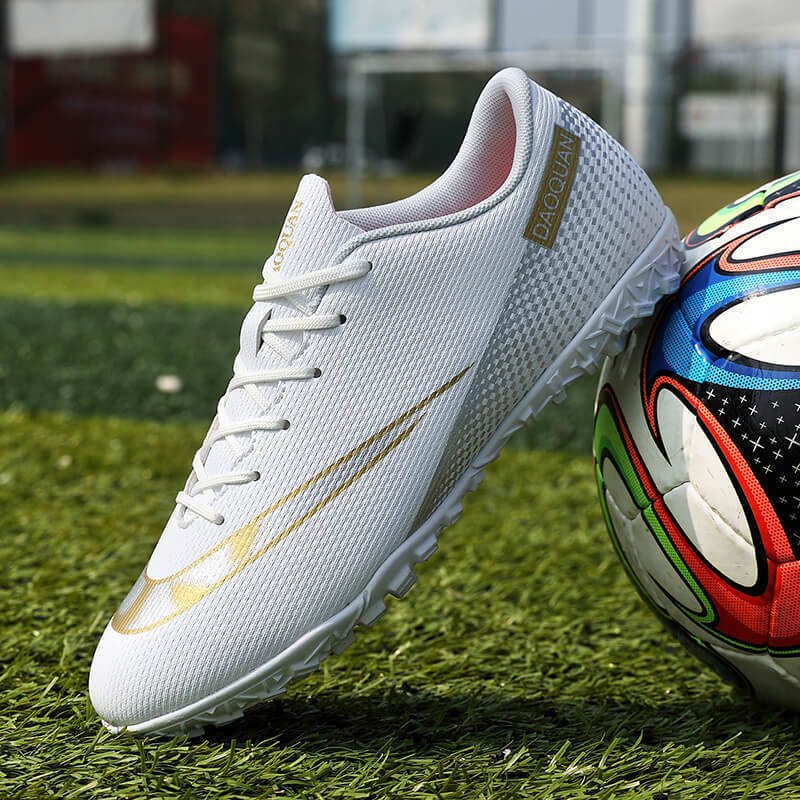 2025 spring new low-top broken nail football shoes children's football shoes foreign trade youth football shoes lightweight