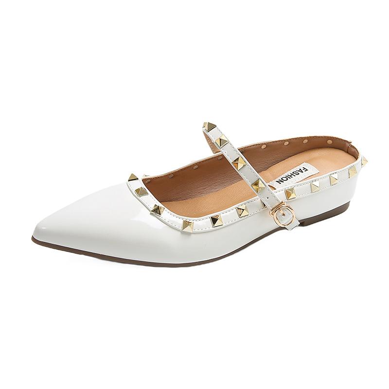 

Small man with spikes and pointed half slippers for women 2025 summer new French temperament with slippers for women 35