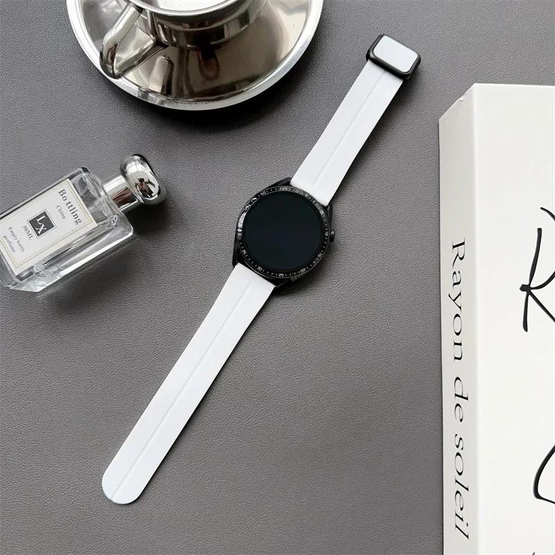 20/22mm Magnetic clasp Silicone Strap For Samsung Galaxy Watch 4 5 6 pro 40mm 44mm 45mm 42/46mm bracelet for Huawei GT3 pro band