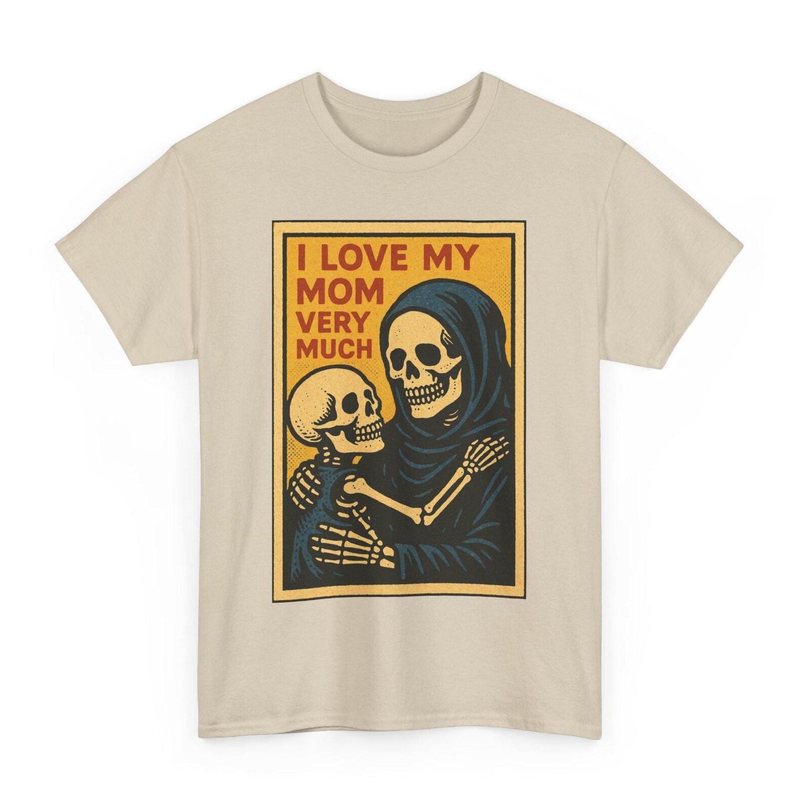 I Love Mom Retro Comic Style Mom T-Shirt: Graphic Tee M