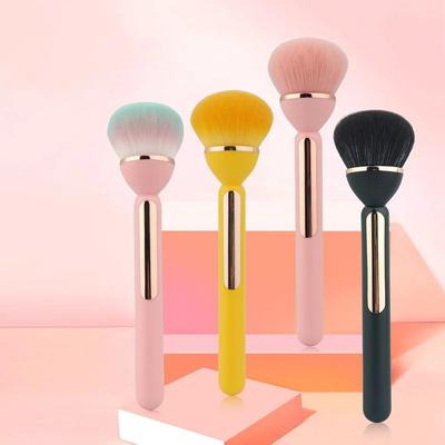 Fluffy Makeup Brush Large Foundation Blush Professional Makeup Brush  Contour Concealer Brush Small Light Bulb Blush Brush