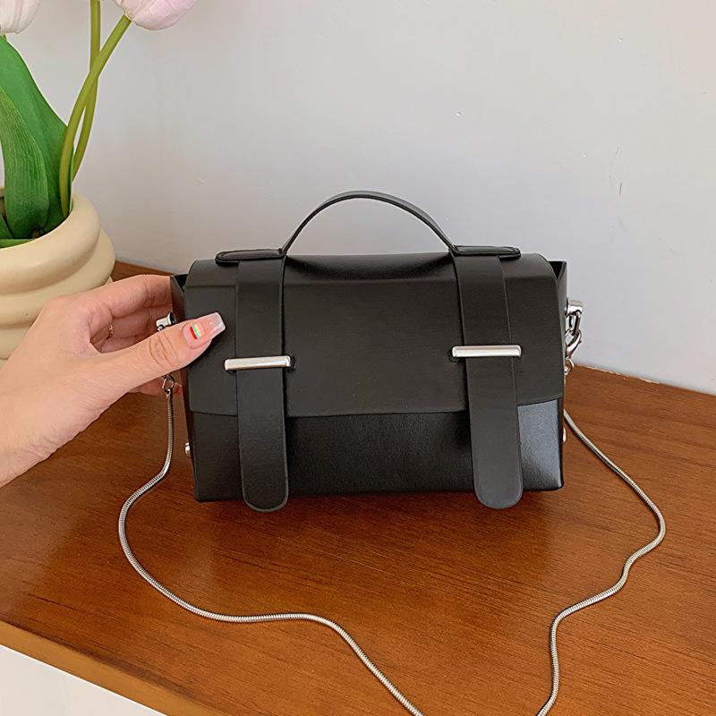 

New small square bag women s solid color simple casual shoulder messenger bag urban commuting versatile texture chain bag