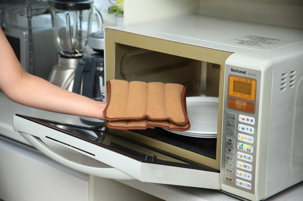 Fujisho Heating Pad, Full Body, Large, Brown, Microwave Heating, Generates Warm Steam, Feels Like a Steamed Towel, Reusable