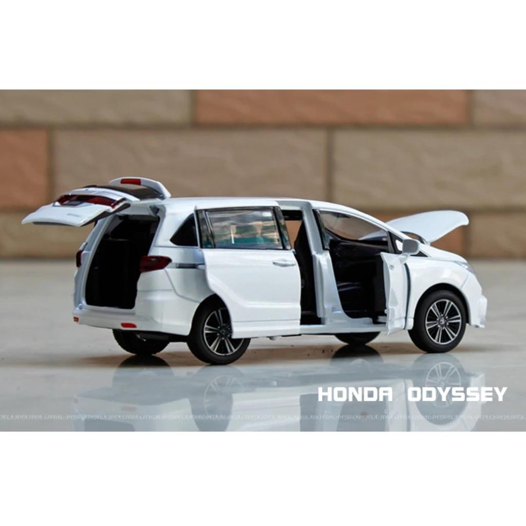 1/32 Honda ODYSSEY Car Model Alloy Car Die Cast Toy Car Model Car Pull Back Children Toy Gift Collectible