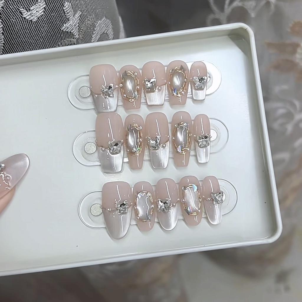 Pure Hand-made Phototherapy Wear Armor Amber Stone High-end Cat Eye Finished Reusable Nail Patch