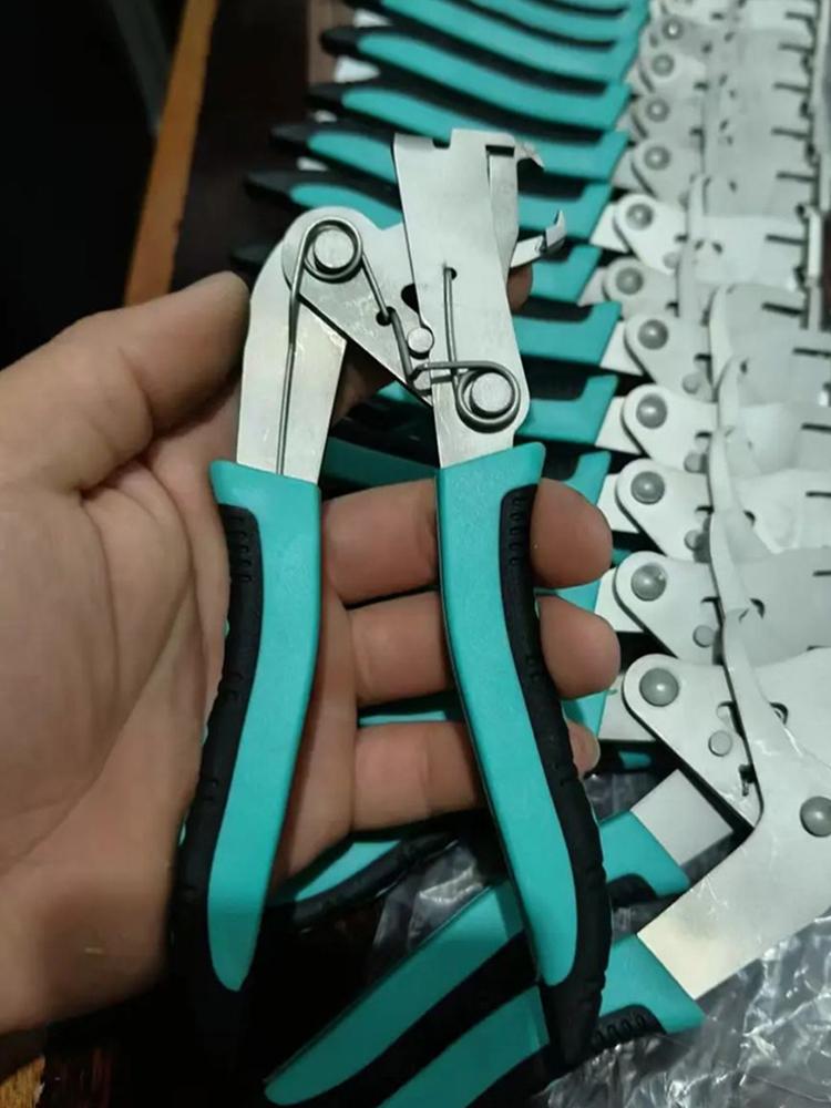 Panel Clip Removal Plier Open The Panels Effortlessly Without Damage Plastic Rivets Pry Puller Auto Snap Pliers for Auto