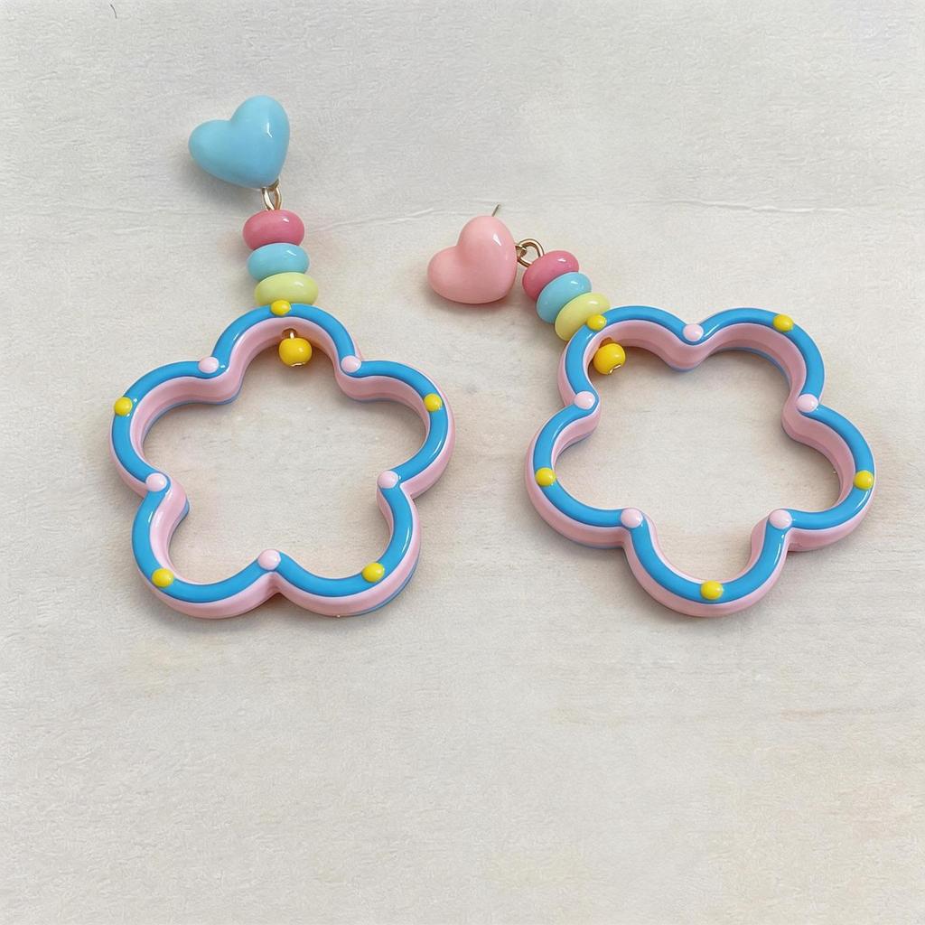 Silver Needle Heart Flower Resin Stud Earrings - Cute & Fashionable Jewelry