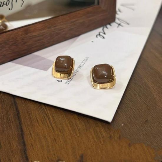 Gold & Coffee Geometric Stud Earrings – Fashionable Square Luxury in Niche Hong Kong Style