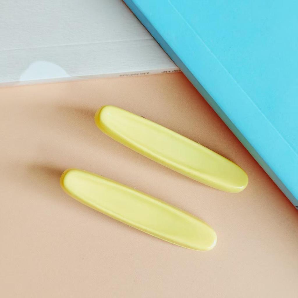 Colorful Oval Hair Clip - Cream Spring/Summer Girly, Side Bangs Macaron Mori Style