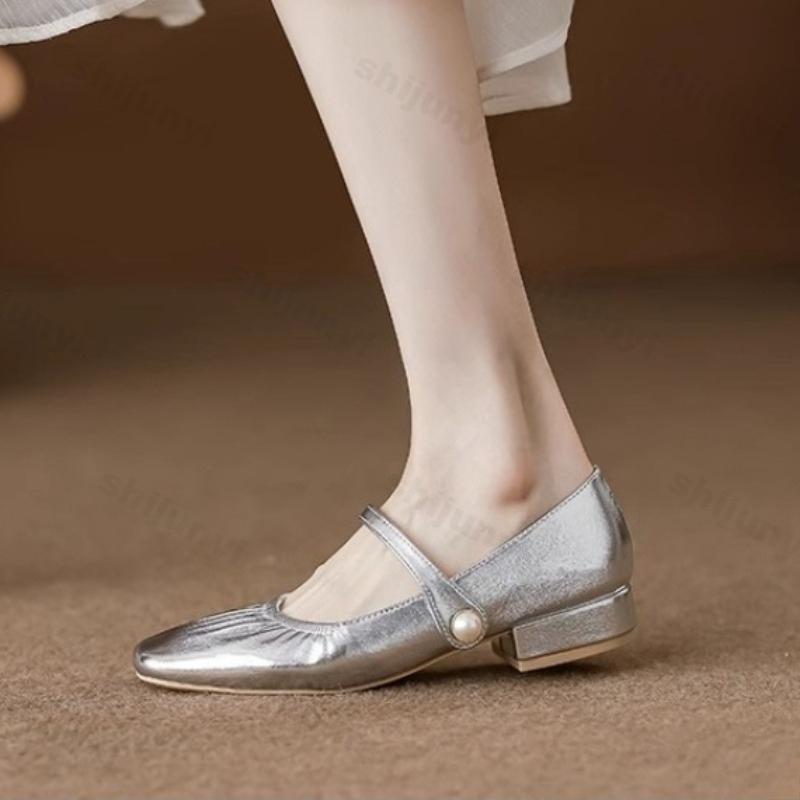 Women Mary Jane Shoes Fashion Square Toe Pleated Elegant Pearl Buckle Strap Low Heel Shoes Simple Versatile Comfort Soft Pumps
