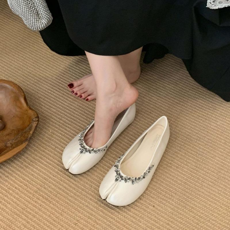 2025 early autumn new luxury rhinestone temperament sub-toe soft sole inner height-increasing single shoes