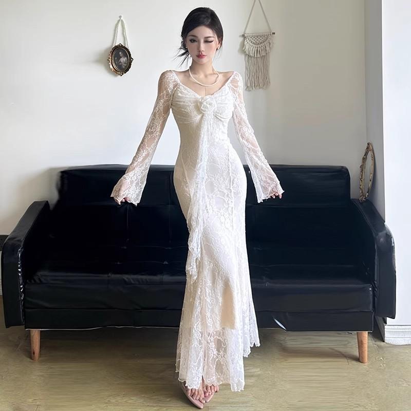 French Temperament Three-dimensional Flower Streamer Long-sleeved Dress Dress Women's Pure Lace Waist Thin Fishtail Dress