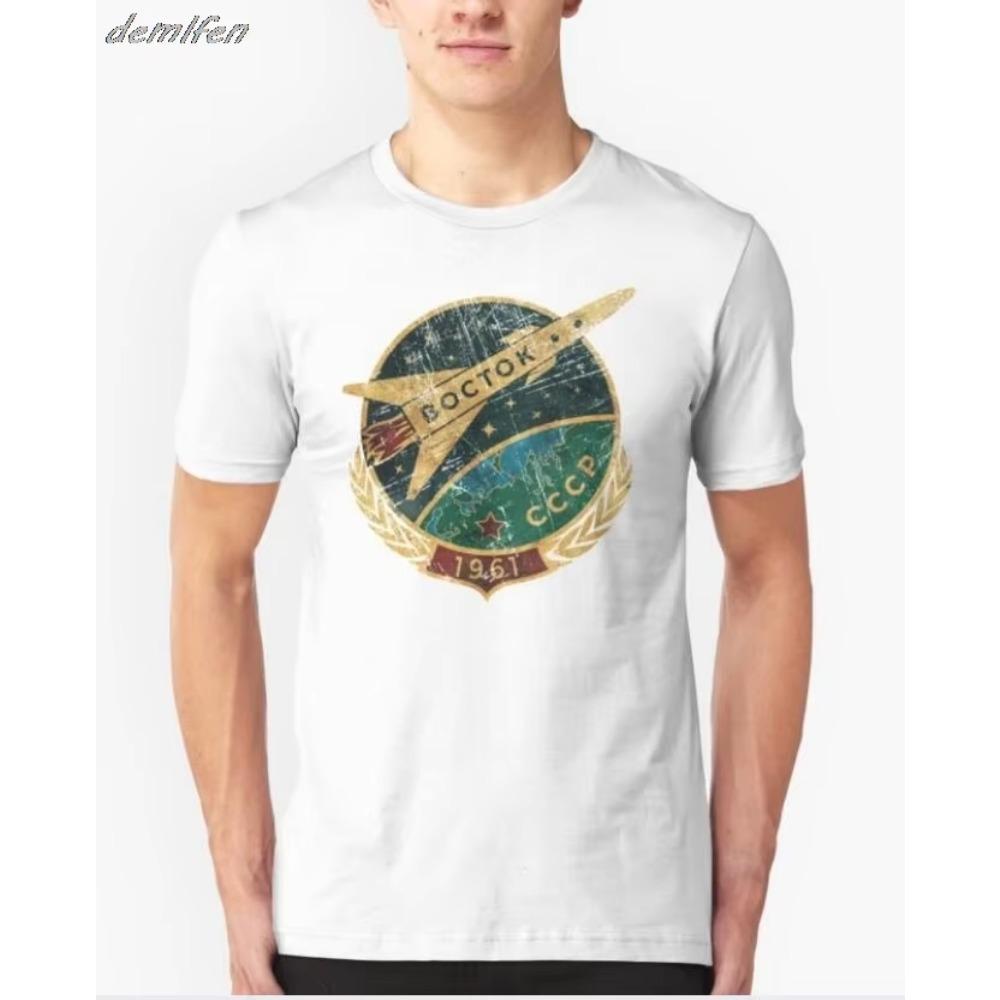 Russia CCCP Yuri Gagarin T-Shirt USSR Summer Cotton Short Sleeve O-Neck Men's T Shirt Family Soviet Cosmonaut 1961 T-shirt S-3XL
