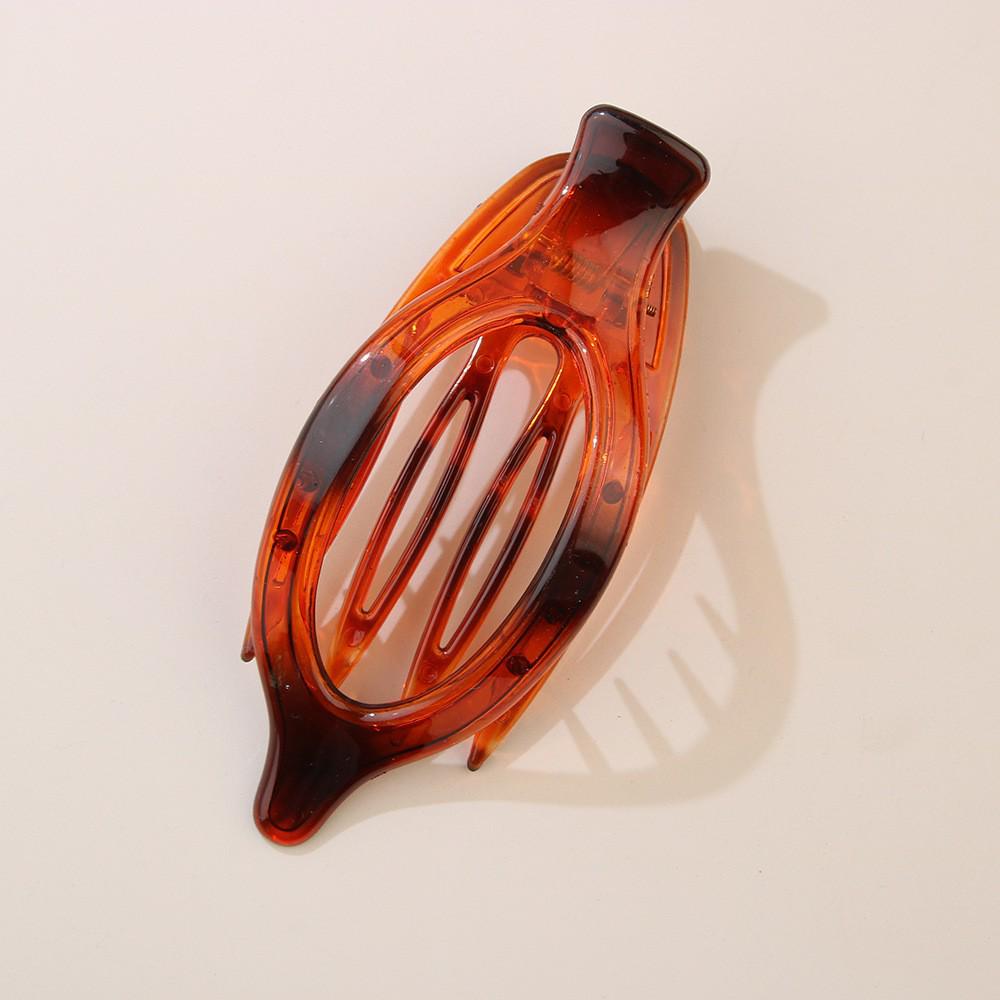 Large Round Duckbill Hair Clip with Strong Grip and Bendable Teeth - Hair Accessory