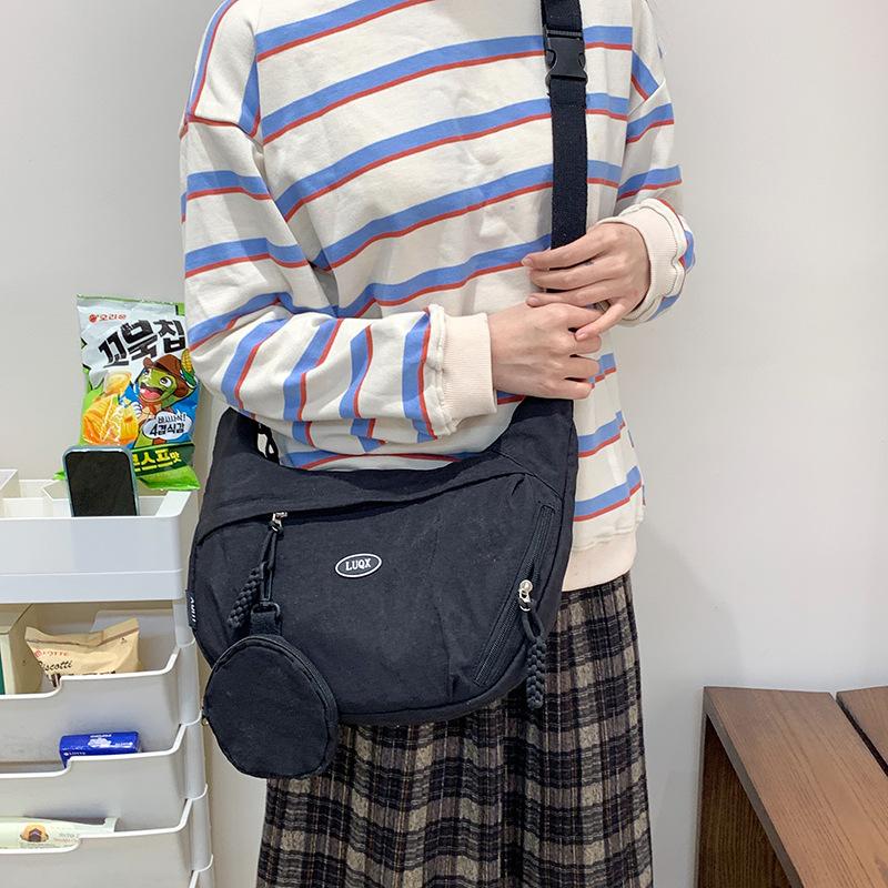 Women's bag new casual dumpling bag large capacity solid color simple commuting shoulder bag student class messenger bag