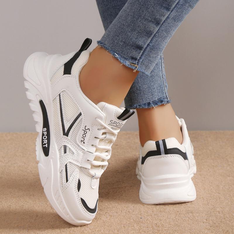 Women's Autumn Breathable Mesh Casual Sports Shoes, Black Soft-Soled Lightweight Dad Footwear.