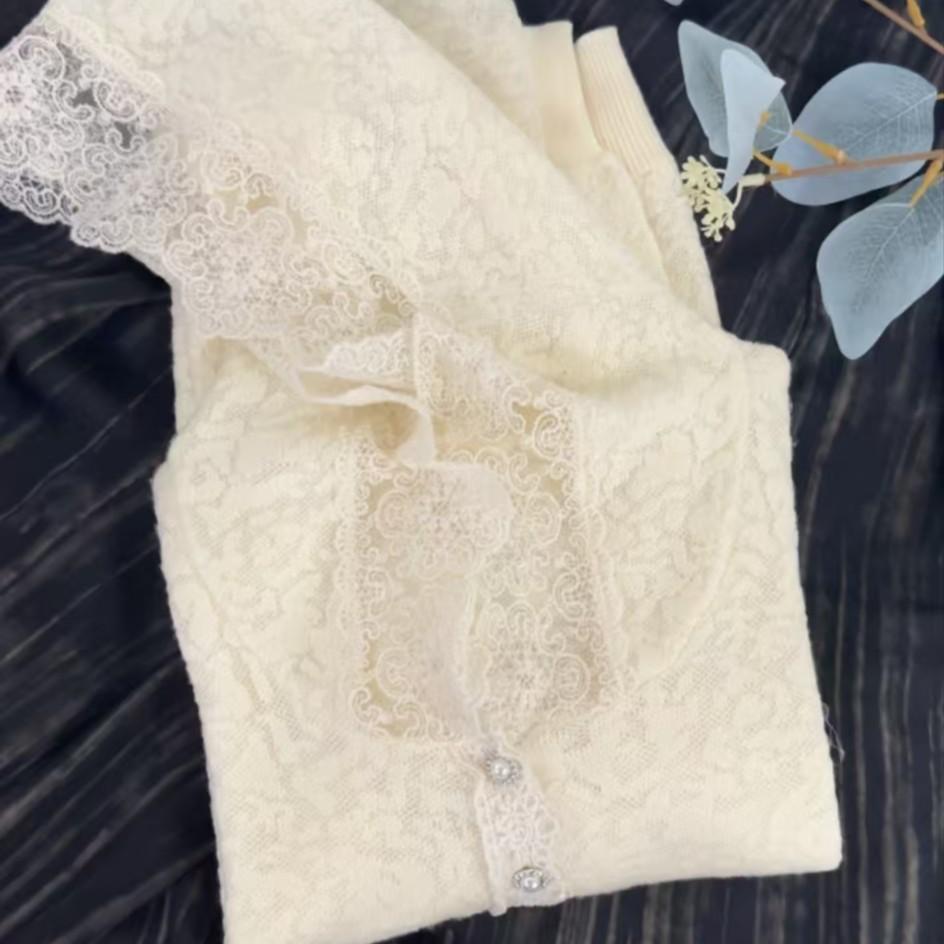 Stylish Ourofeng Hollow Crochet Knitted Sweater M (40-50 kg)