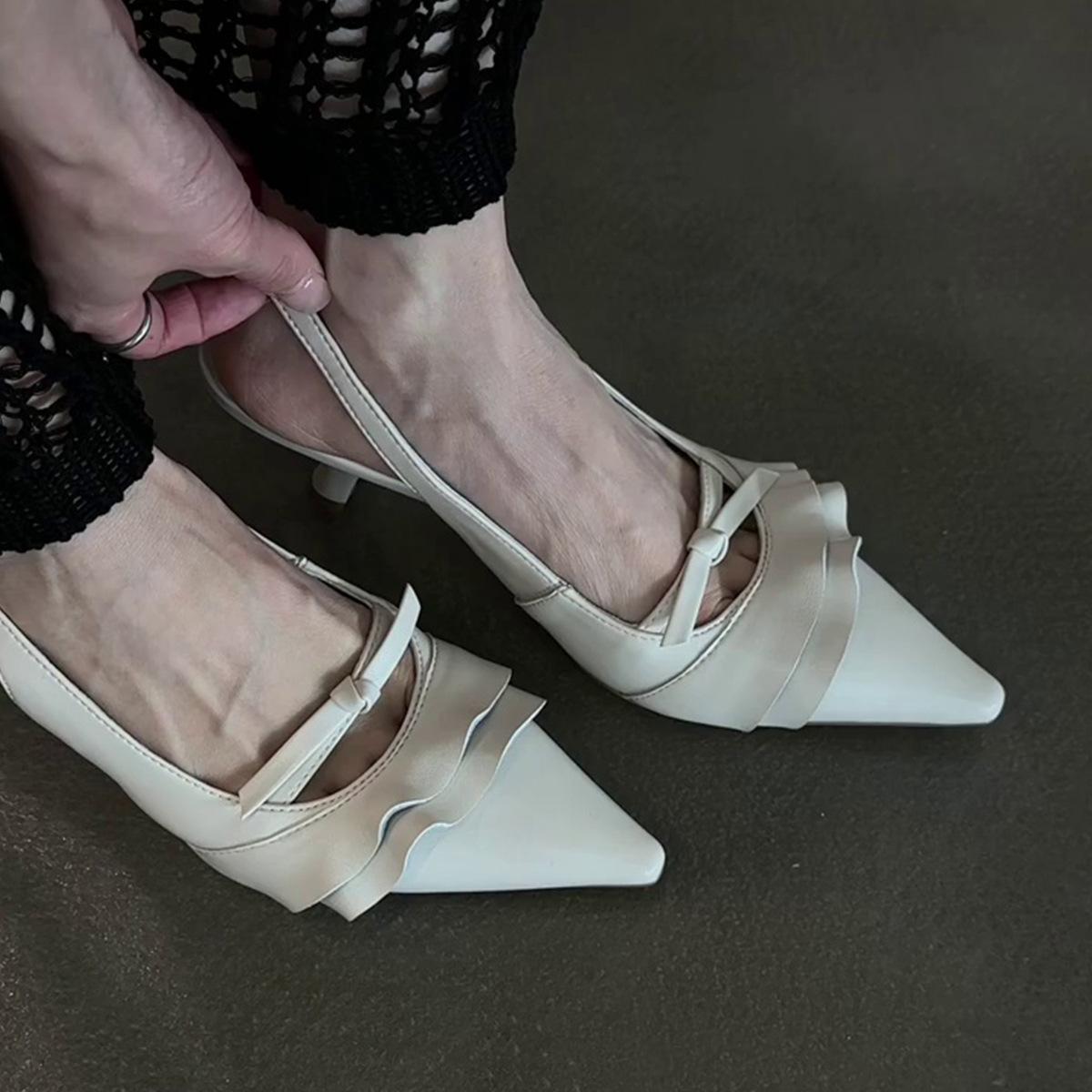 

Sheepskin version~ French pointed head bow kitten and bag head sandals women s shallow mouth lace with skirt soft-soled sandals 40