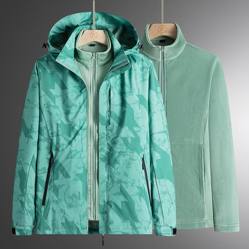 Outdoor Maple Leaf 3-in-1 Jacket: Detachable Camouflage Set with Fleece Lining, Waterproof, Ideal for Live Streaming Sales