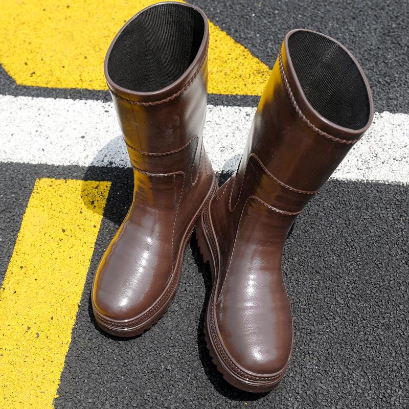 Slippery black-soled rain shoes men's thickened non-slip and wear-resistant water shoes cotton thick velvet water boots construction site waterproof