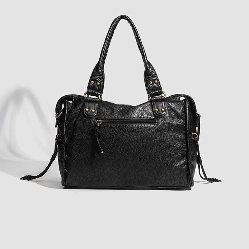 Retro locomotive bag One shoulder messenger bag Tote bag Large bag Women's large capacity bag Washing bag