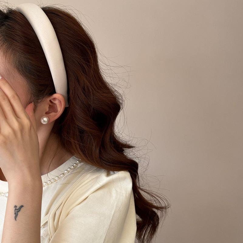 Cream-colored Texture Sponge Hairband for Girls with A Sweet Small Headband Style Hairpin